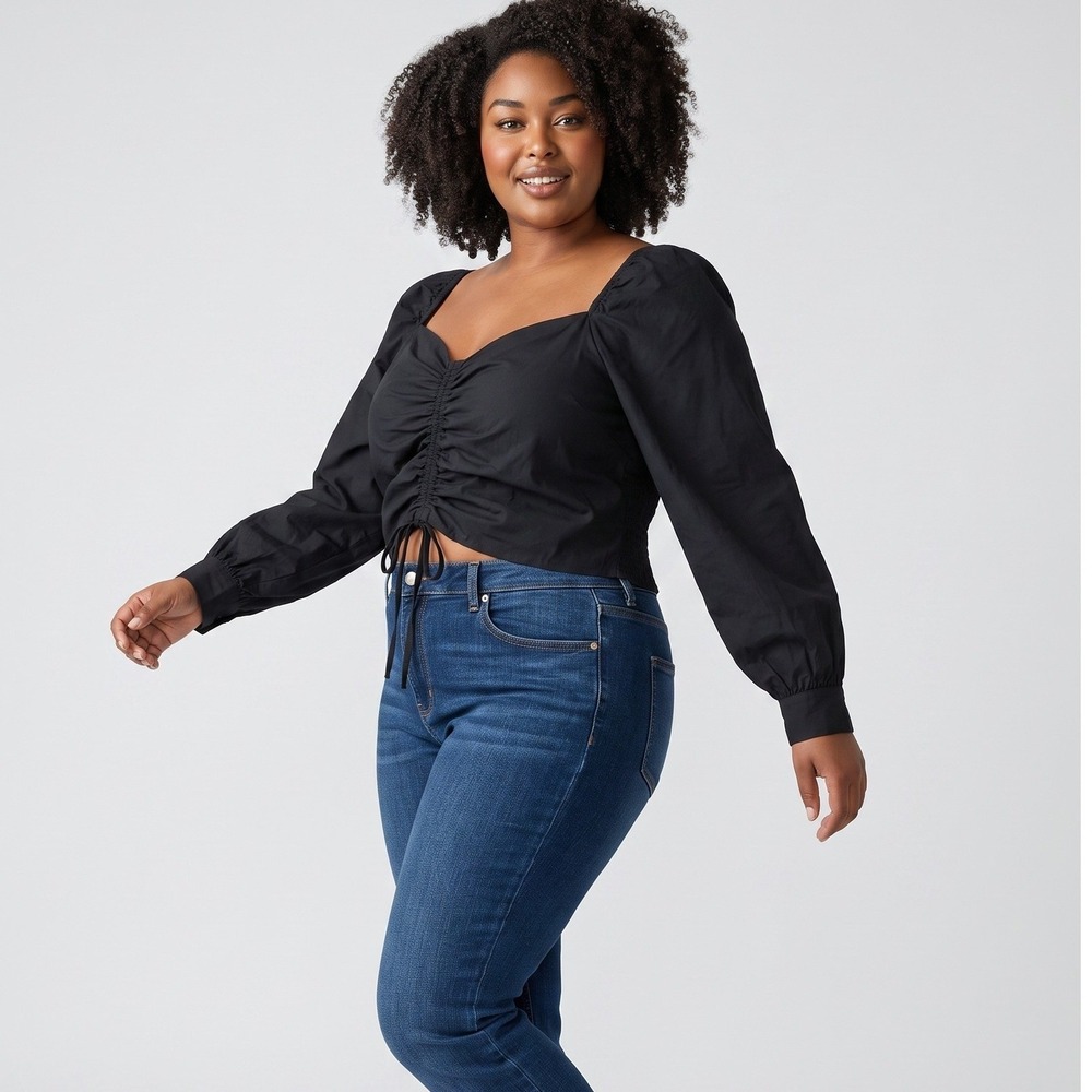 Levi's Black Crop Puff sleeves Sweetheart neck Lace-up‎ Front Smocking  Back NWT